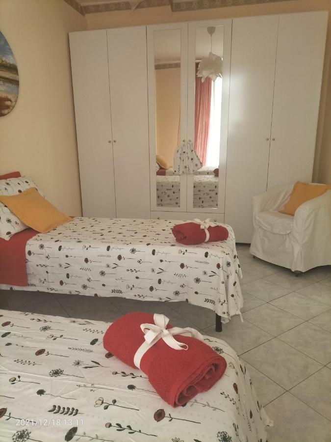 Beatrice Apartment Con 1Camera Da Letto, Un Soggiorno Cucina E Bagno Scordia Exterior foto