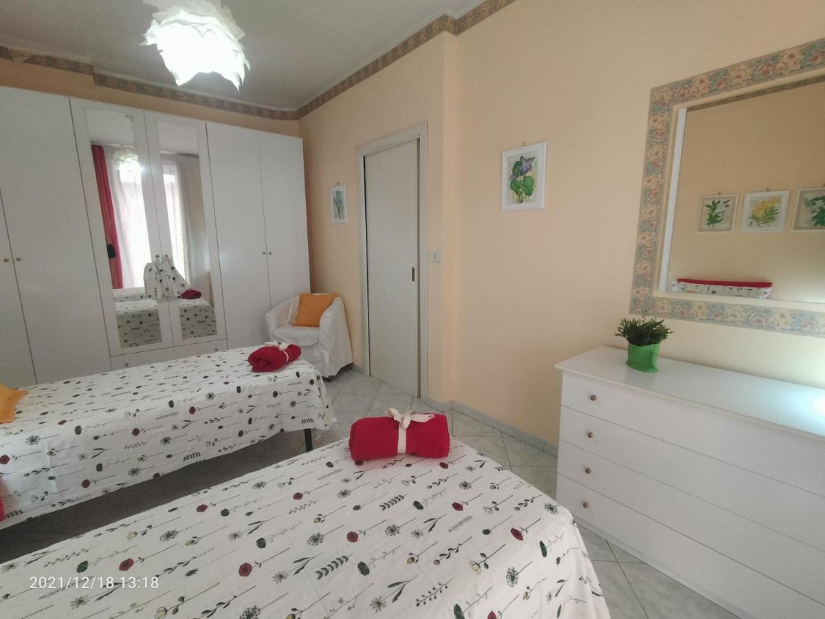 Beatrice Apartment Con 1Camera Da Letto, Un Soggiorno Cucina E Bagno Scordia Exterior foto